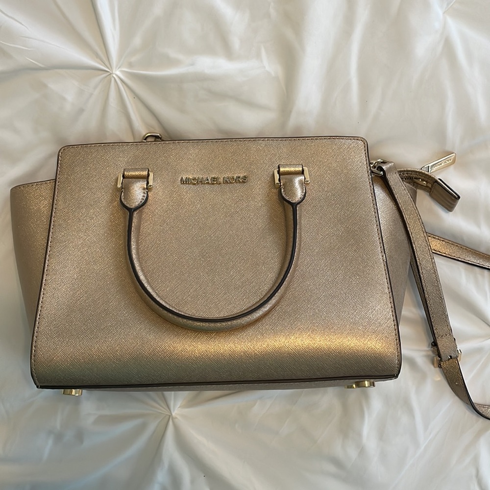 Michael Kors gold shoulder bag - great condition!